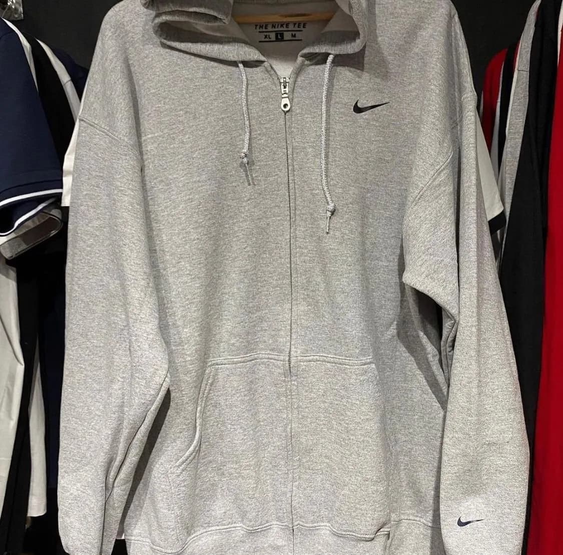 Chaqueta nike gray bs