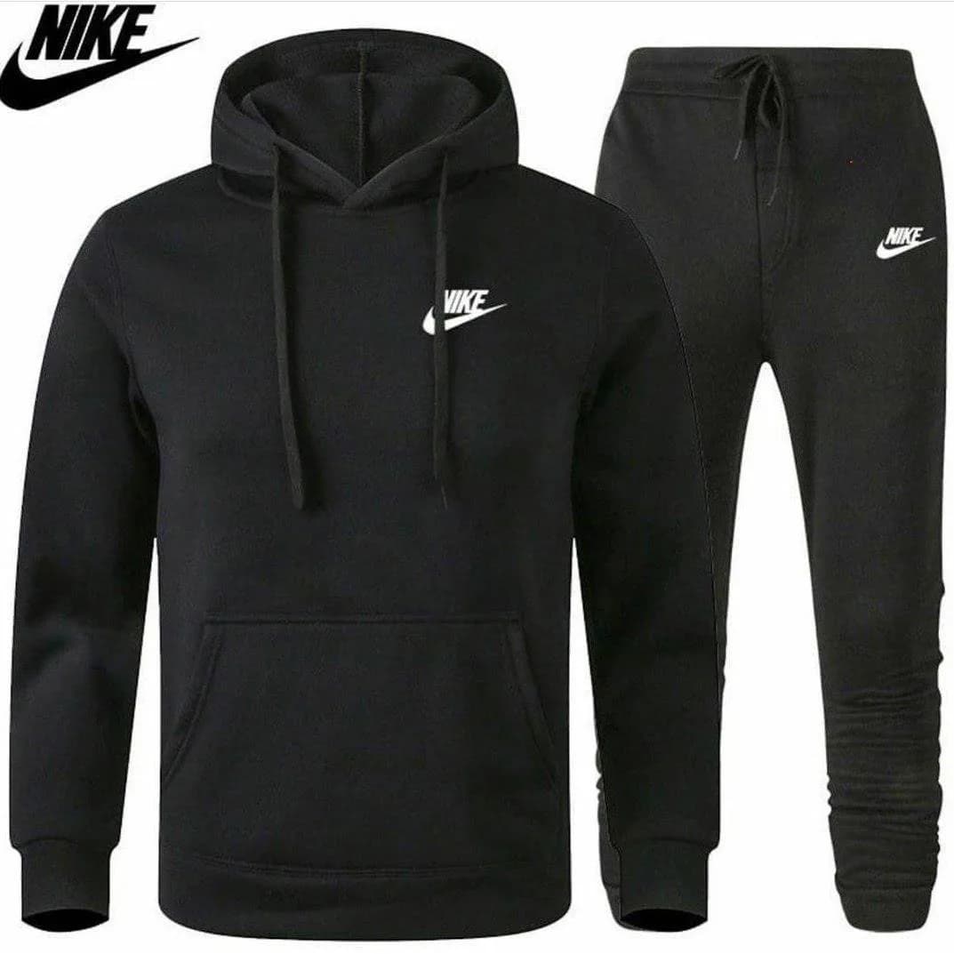 Conjunto nike basic black