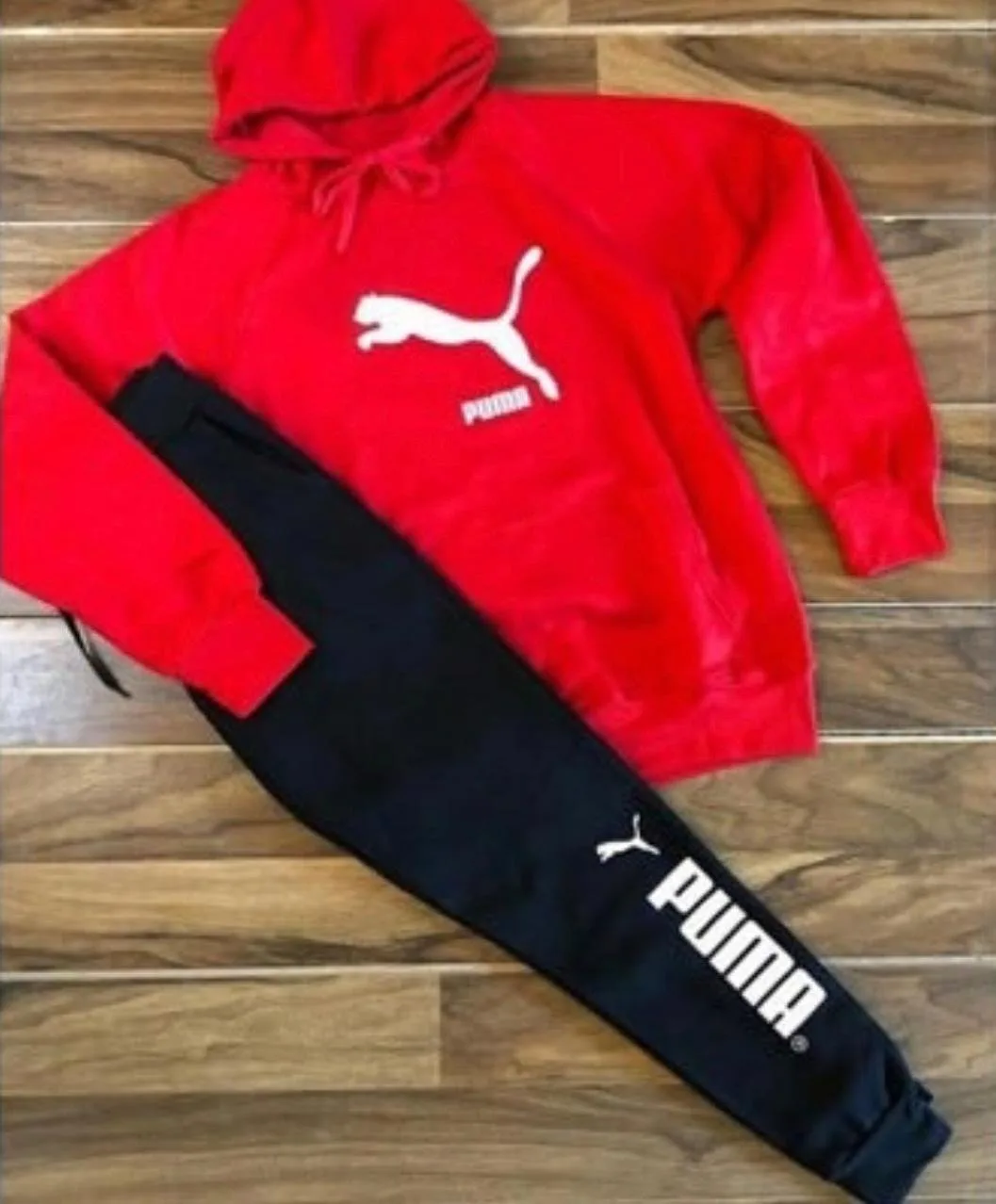Conjunto puma combinado rojo-negro