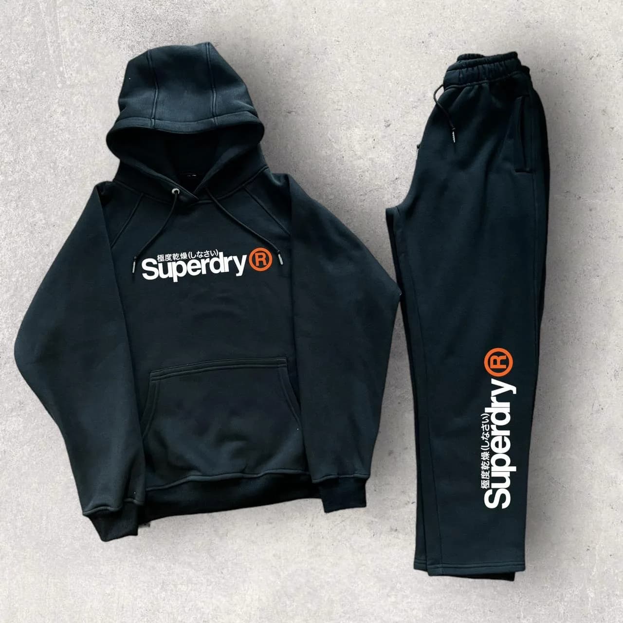 Conjunto superdry black