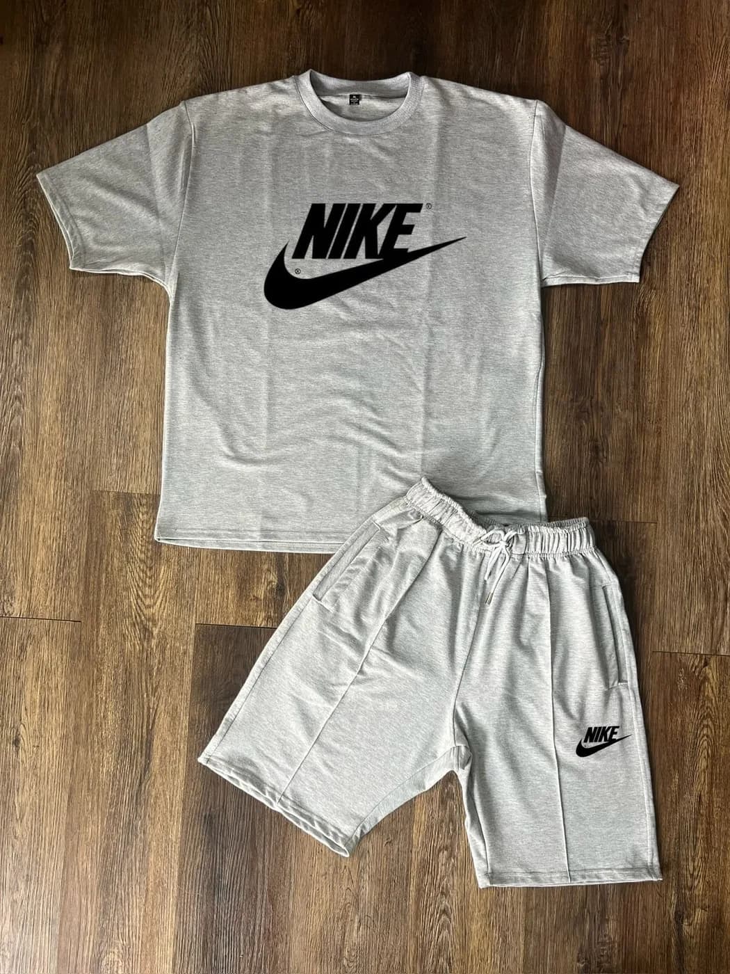 Conjunto nike gray
